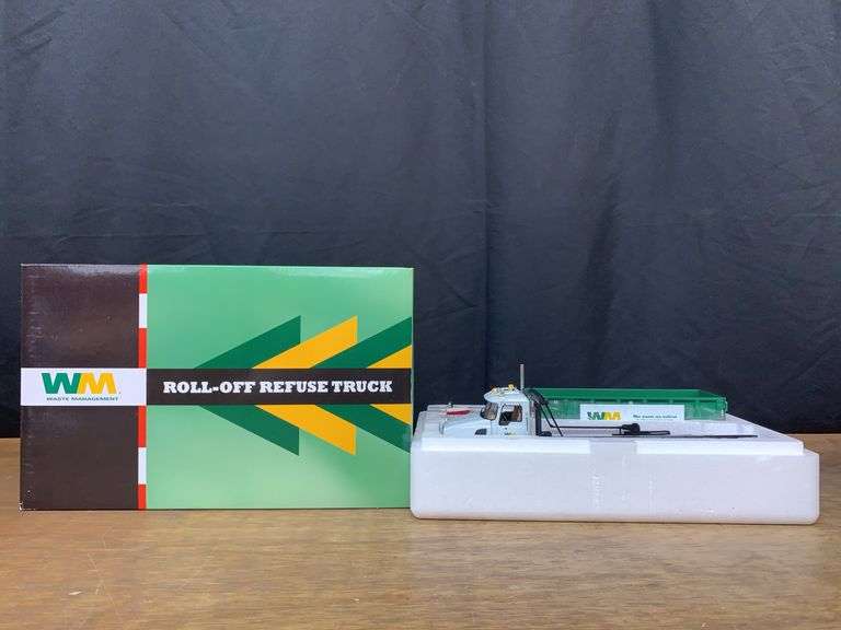 1/34 Waste Management Mack Roll-Off Refuse Truck NIB 1st Gear image