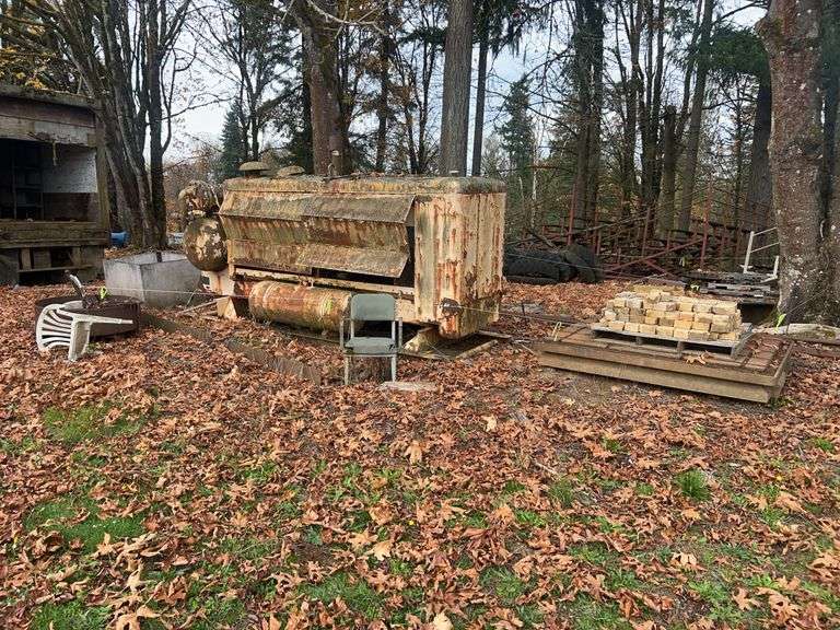 Chicago Pneumatic Air Compressor image