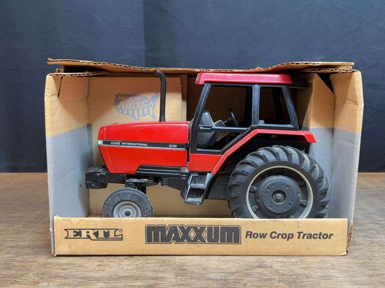 1/16 Case-IH Maxxum 5120 NIB Ertl image