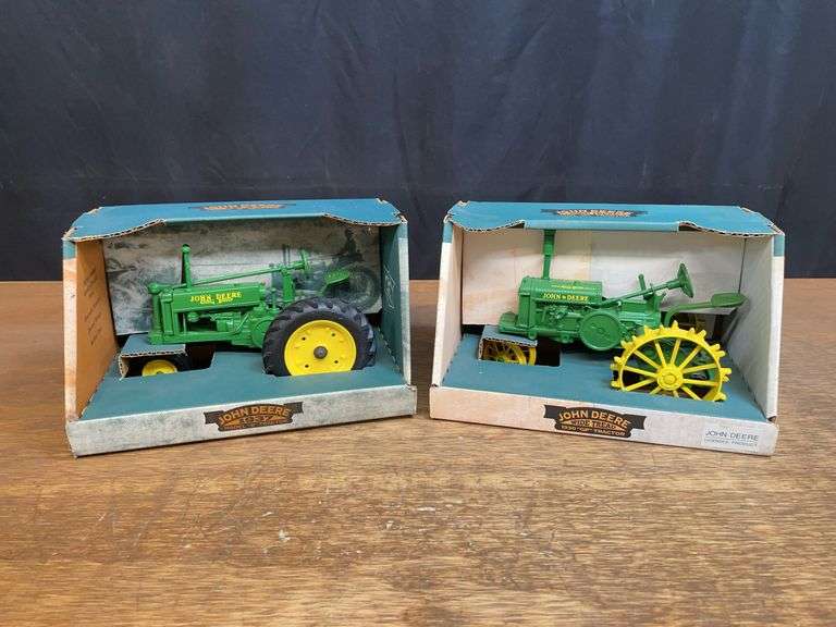 (2) 1/16 John Deere B + GP NIB Ertl image