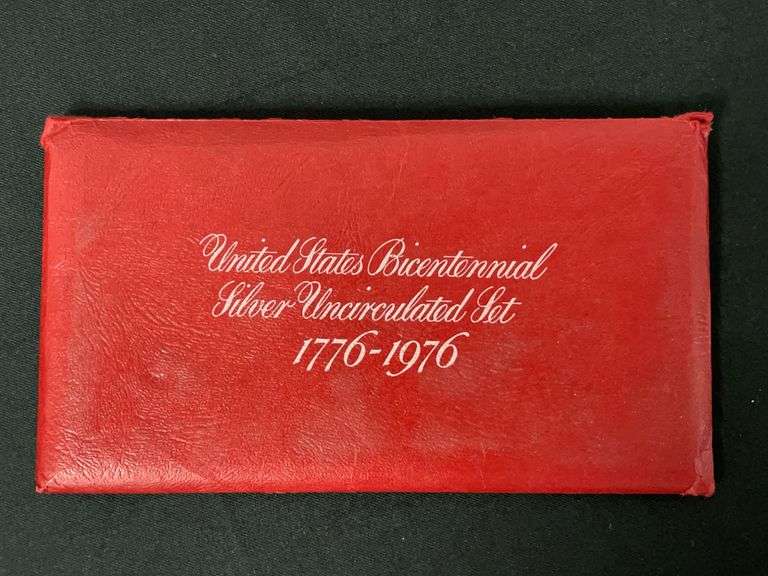 U.S Mint Bicentennial Silver Uncirculated Set 1776-1976- 5 Sets image