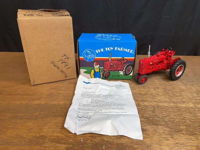 1/16 Farmall Super M-TA 1991 NFTS NIB Ertl image