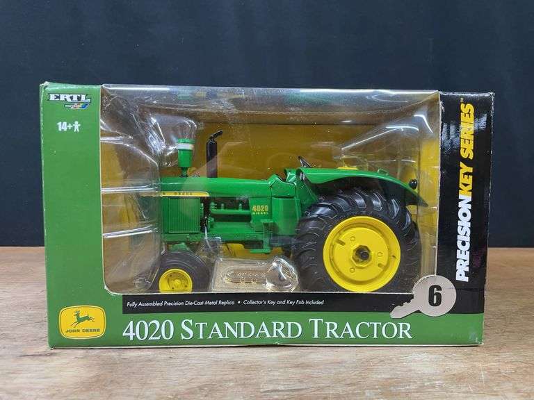 1/16 John Deere 4020 Precision Key NIB Ertl image
