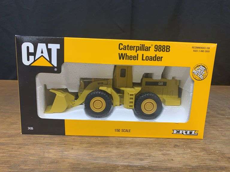 1/50 Caterpillar 988B Wheel Loader NIB Ertl image