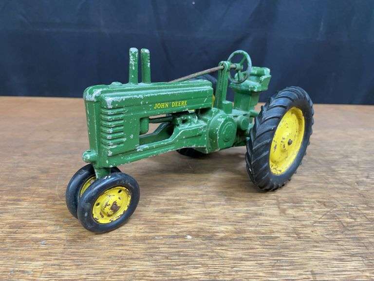 1/16 John Deere B Ertl image