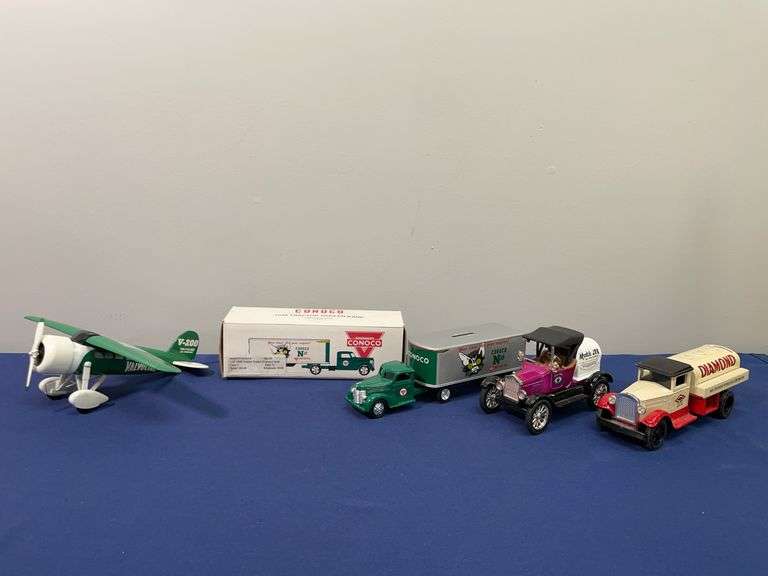 (4) Truck Banks + Plane image