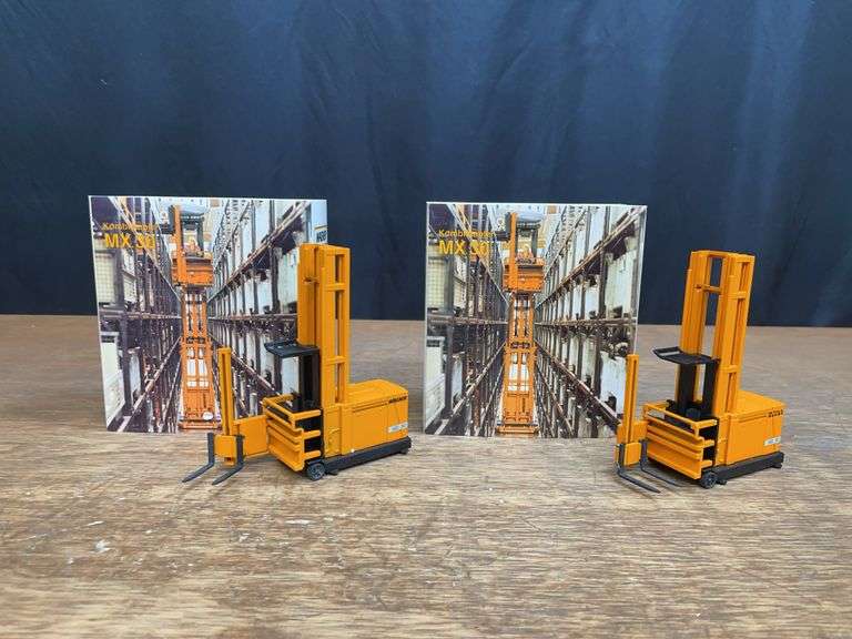 (2) 1/35 Wagner Forklifts NIB NZG image