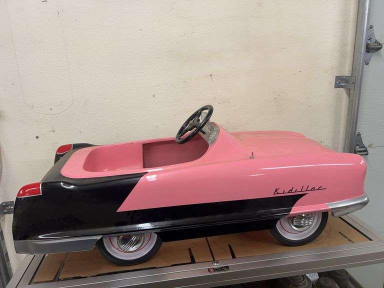 “Kidillac” Pedal Car image