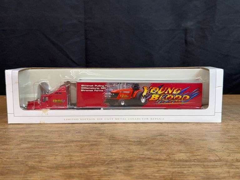1/64 Young Blood Puller Semi NIB SC image