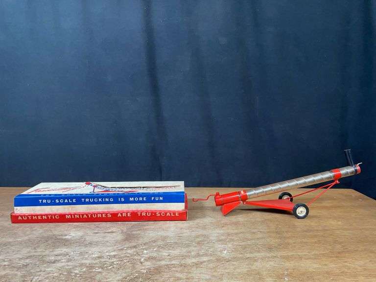 1/16 Tru-Scale Auger NIB Carter image