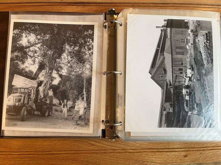 Truck Photographs image