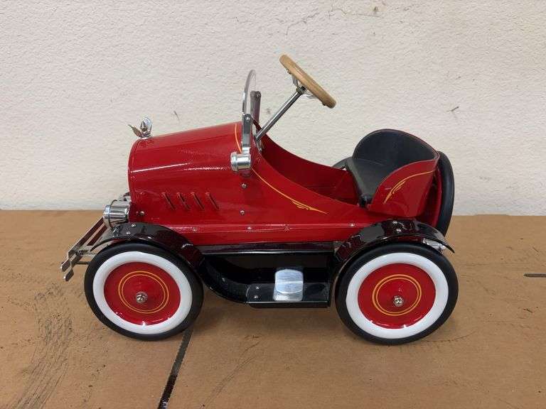 Toy Model Pedal Car image