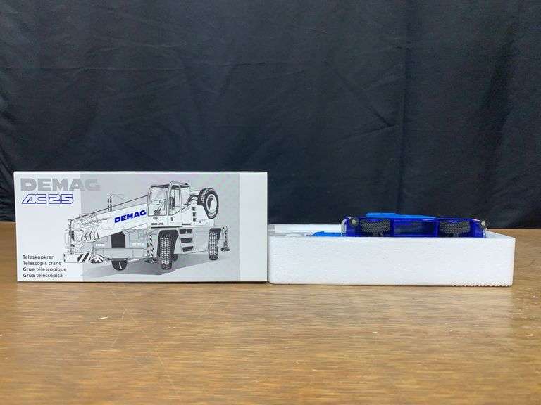 1/50 Demag AC 25 Crane I&S Kranservice NIB Conrad image