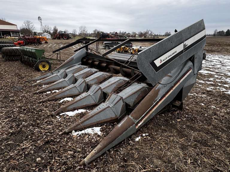 Deutz-Allis 6-row Corn Head w/AC Pickup Reel Attachment image