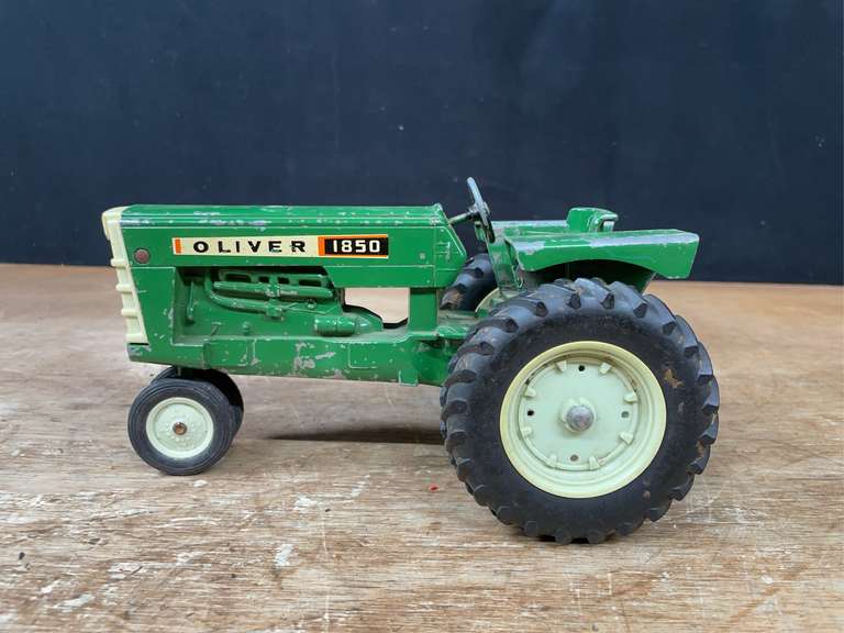 1/16 Olver 1850 Ertl image