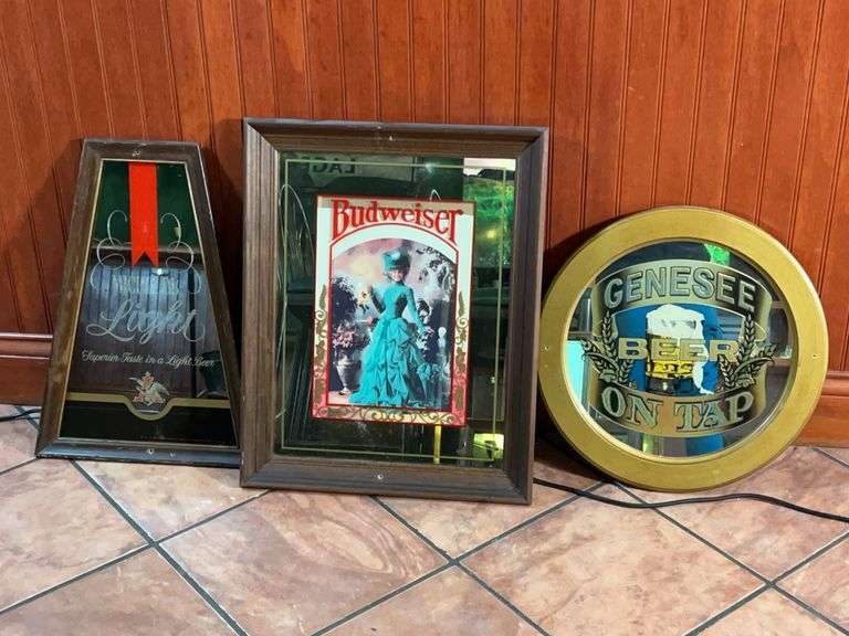 Michelob Light, Budweiser Beer Signs image