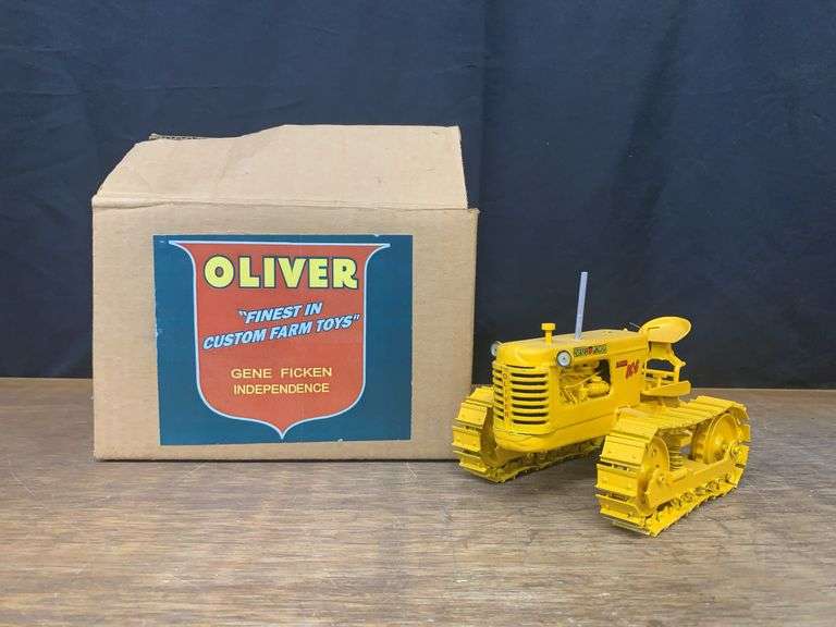 1/16 Oliver OC-6 Crawler NIB Ficken image