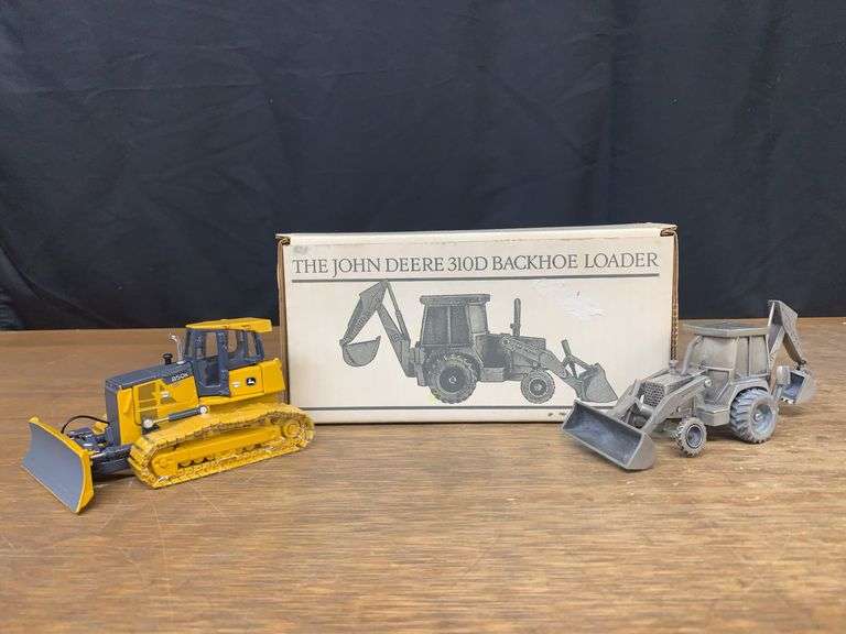 (2) 1/50 John Deere Backhoe + Crawler image