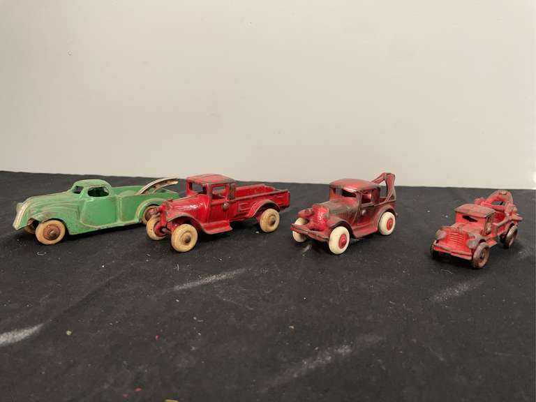 (4) Cast Iron Trucks image