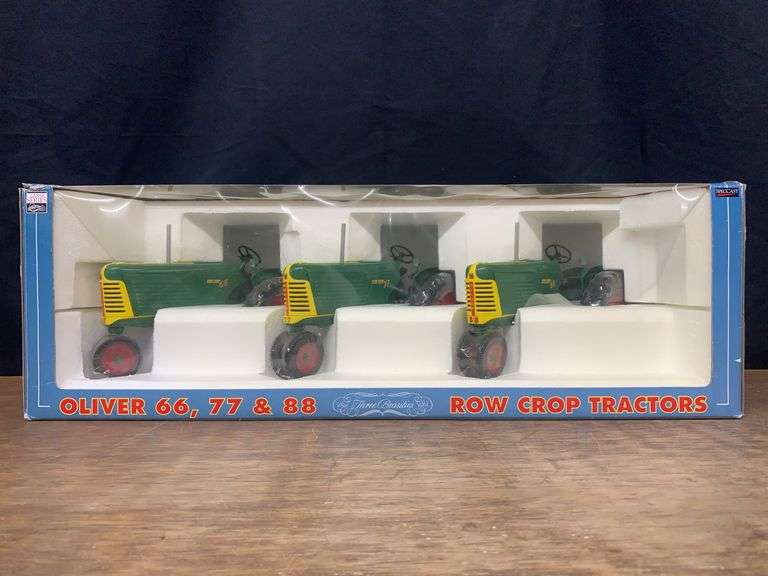 1/16 Oliver 66, 77, 88 Three Beauties Set NIB SC image