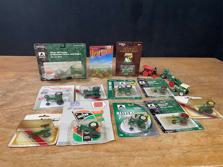 (16) 1/64 Oliver Tractors image