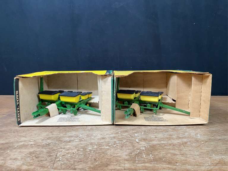 (2) 1/16 John Deere Corn Planters NIB Ertl image