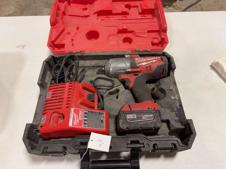 Milwaukee 1/2" Battery Impact image