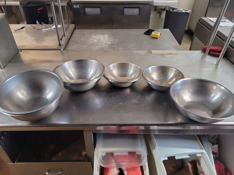 Assorted Mixing Bowls Lot image