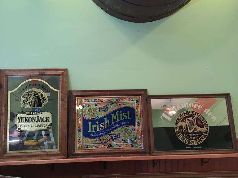 (3) Liqueur Signs image