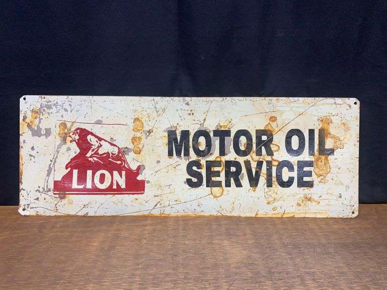 Lion Motor Oil Service SST Sign image