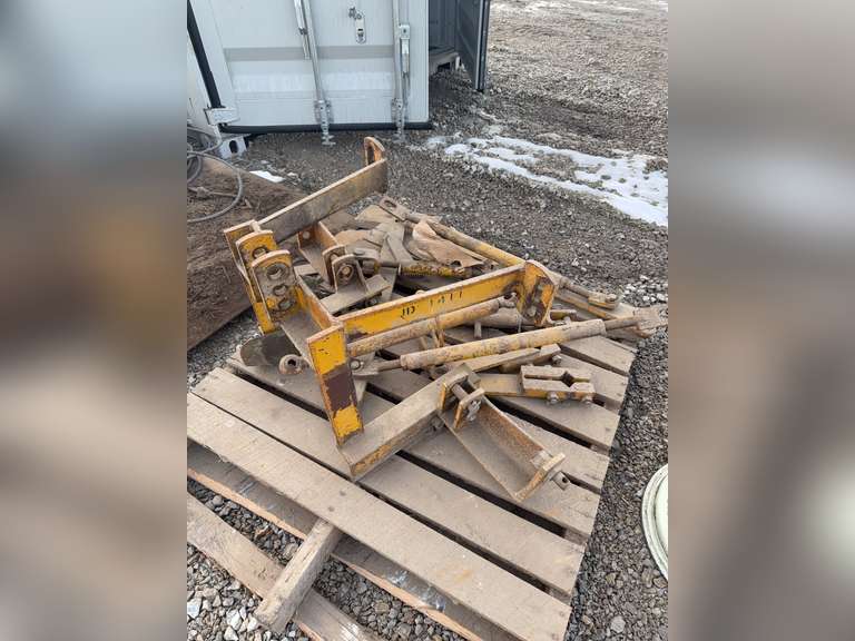 John Deere 60 3-Point image