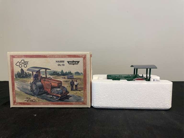1/50 Hamm DL10 Roller NIB NZG image