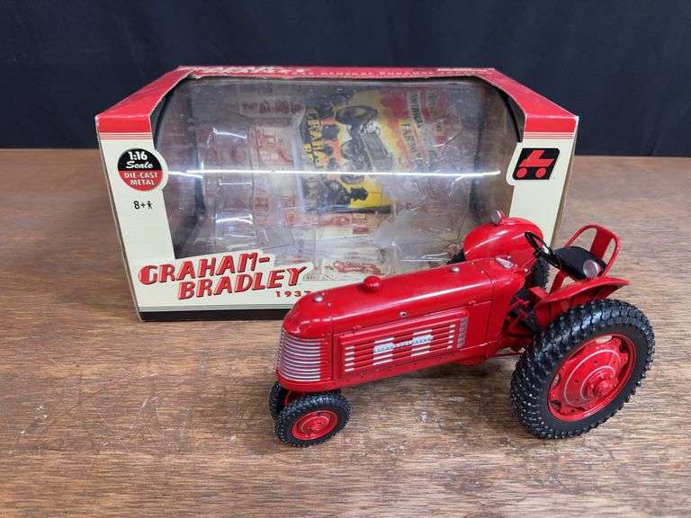 1/16 Graham Bradley DCP image