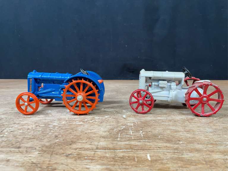 (2) 1/16 Fordson image