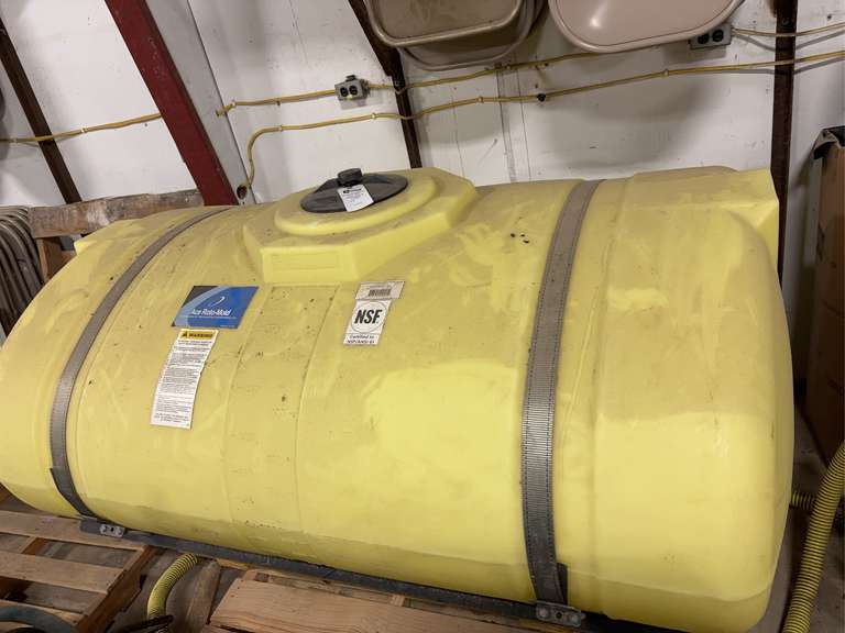 300 Gal Plastic 3 point Mount Tank image