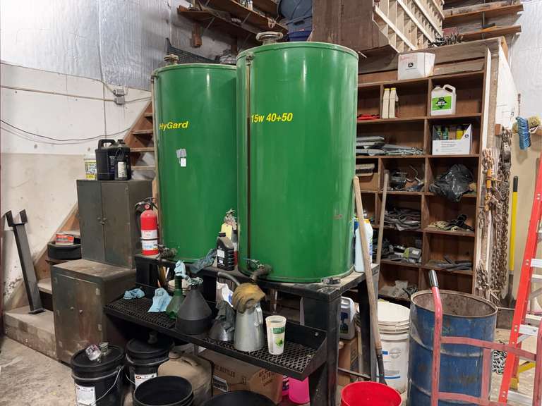 Bulk Oil Tanks image