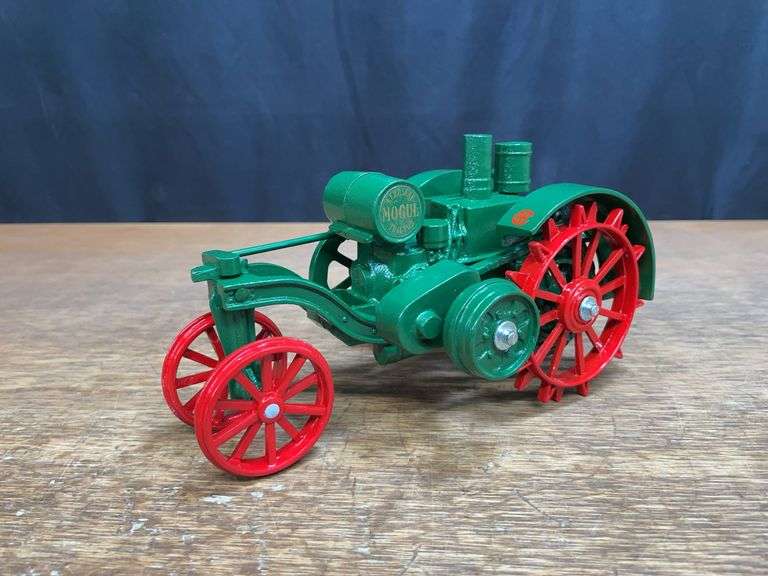 1/16 IHC 10-20 Mogul SM image