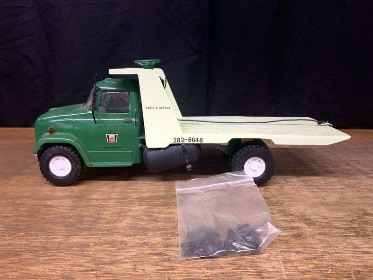 1/16 Oliver Tilt Bed Truck Customized image