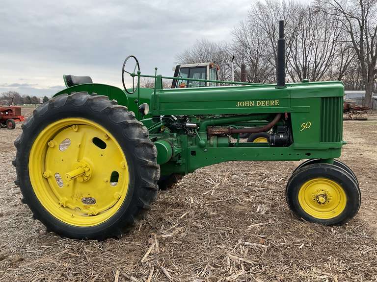 John Deere 50 Narrow Front image