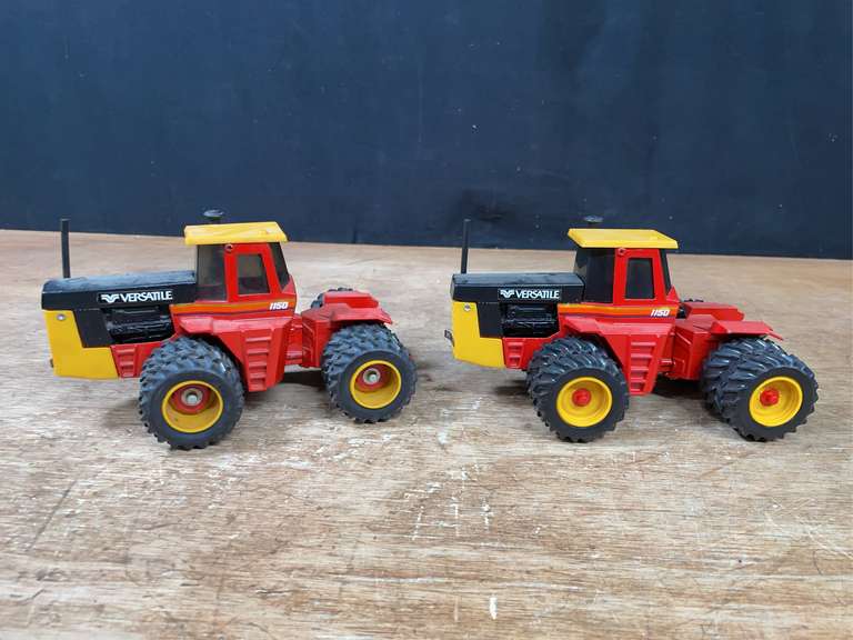 (2) 1/32 Versatile 1150 SM image