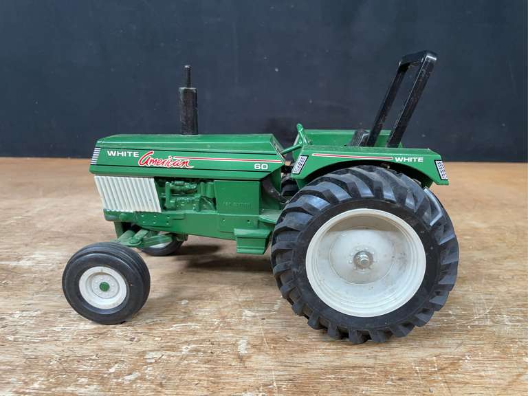 1/16 White American 60 Green SM image