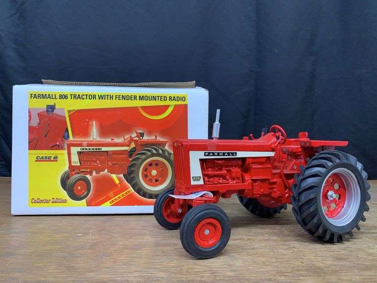 1/16 Farmall 806 Collector NIB SM image