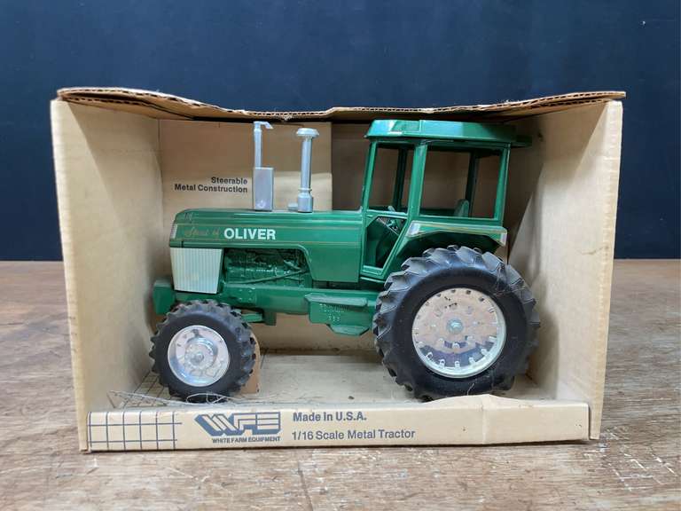 1/16 Spirit of Oliver 1988 NIB SM image
