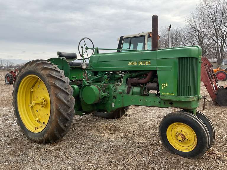John Deere 70 Narrow Front image