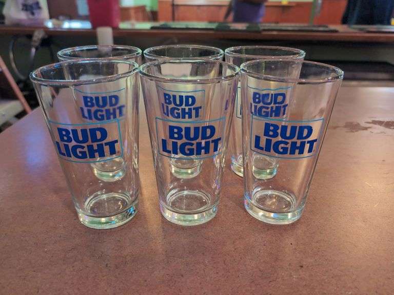 (6) Budlight Pint Glasses image