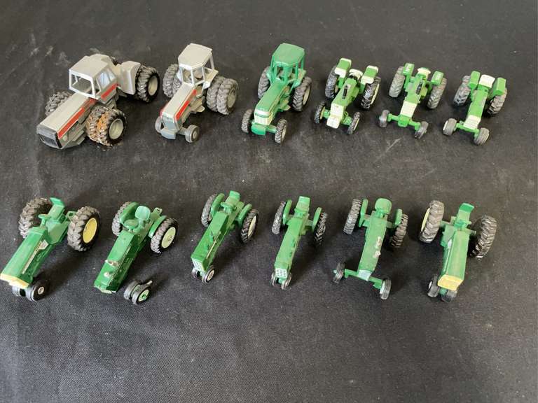(12) 1/64 Oliver Tractors image