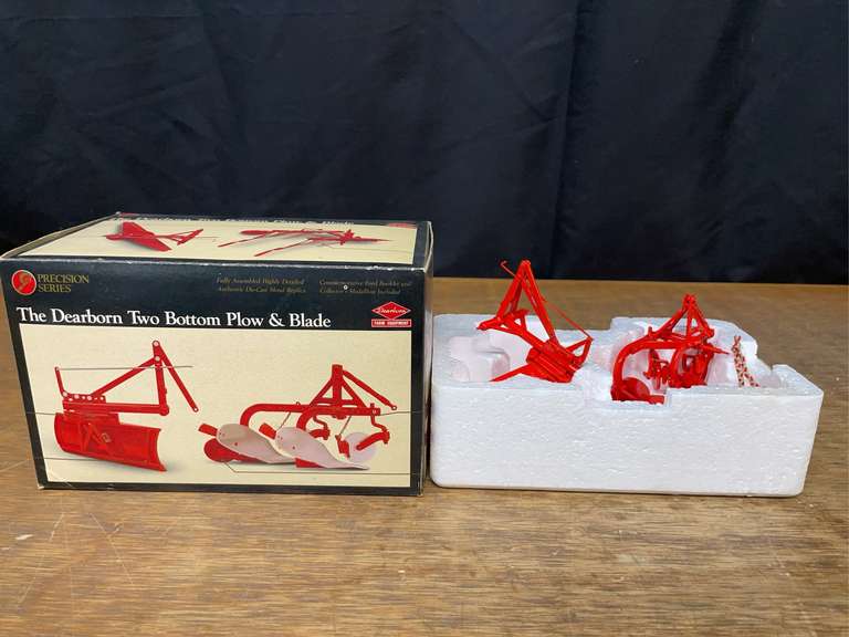 1/16 Dearborn Plow + Blade Precision NIB Ertl image