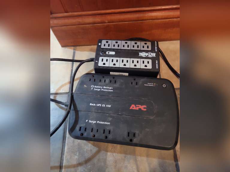 APC Battery Back up Model:ES 550 image