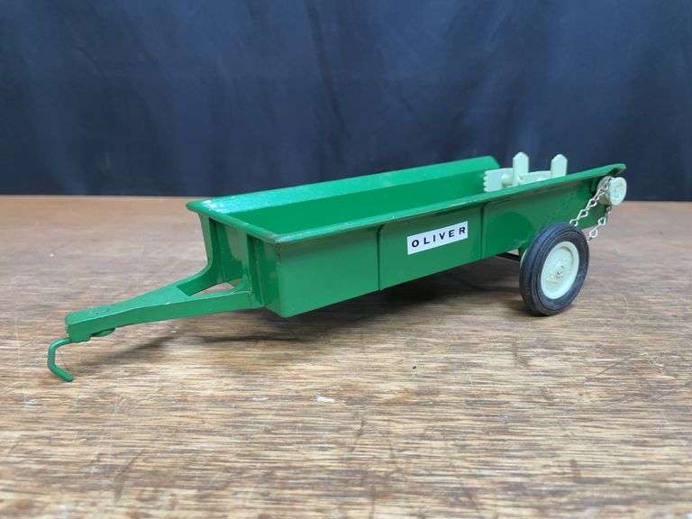 1/16 Oliver Spreader Ertl image