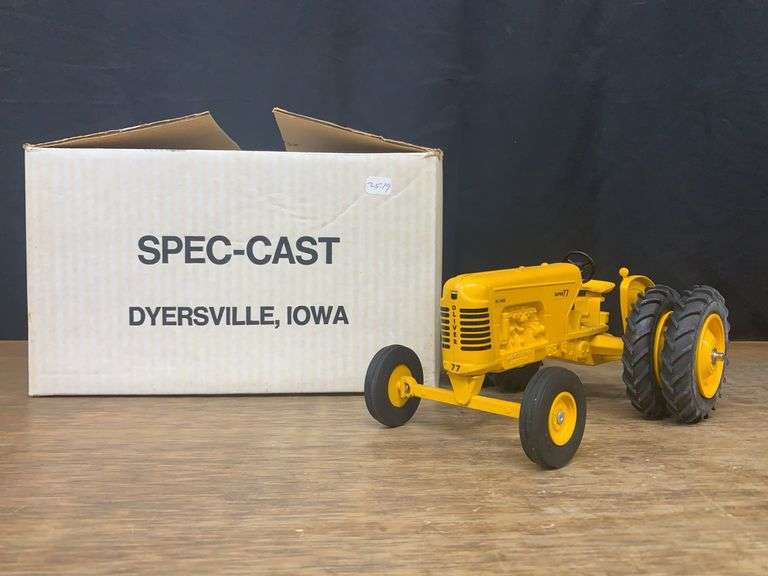 1/16 Oliver Super 77 Industrial 1996 La Crosse NIB SC image